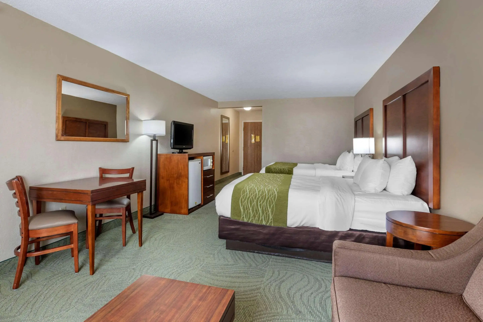 Comfort Inn Muscatine near Hwy 61