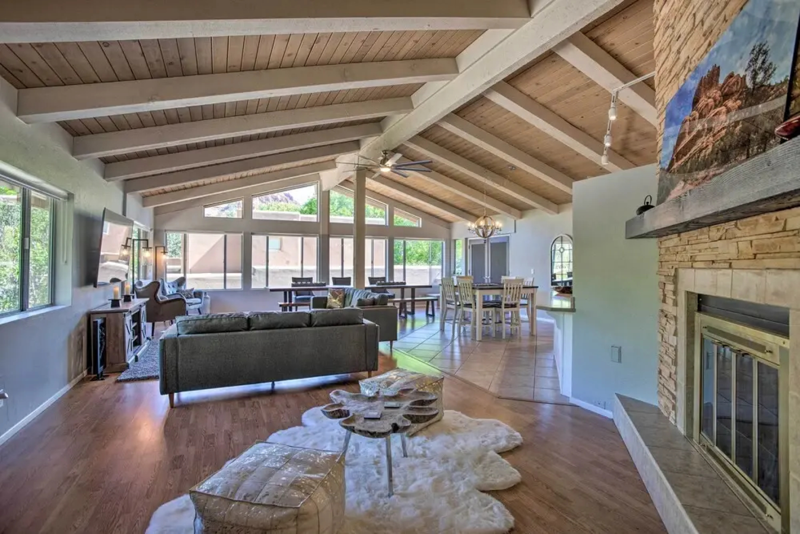 Swim Spa & Private Tavern: Sedona Hideaway!