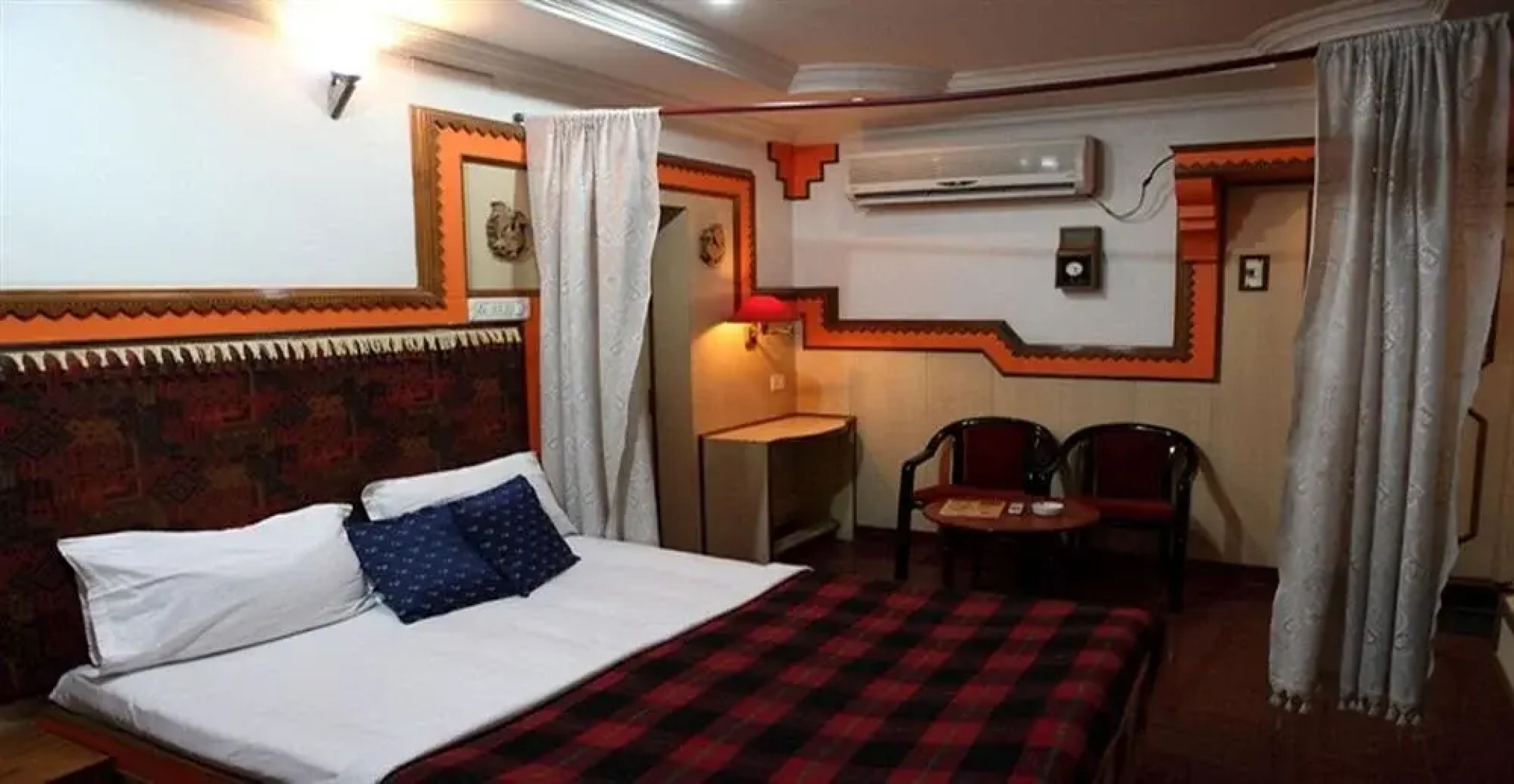 Rahi Gulistan Tourist Complex