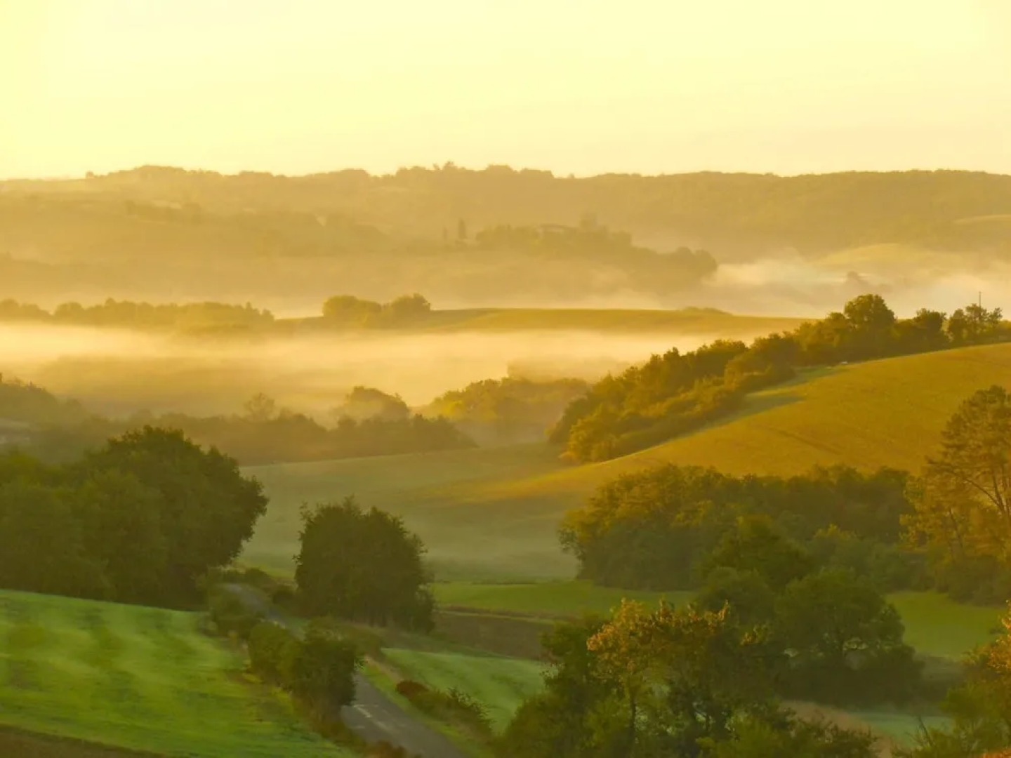 New Wooden House in a Quiet Location, Just a few Minutes From the River Lot