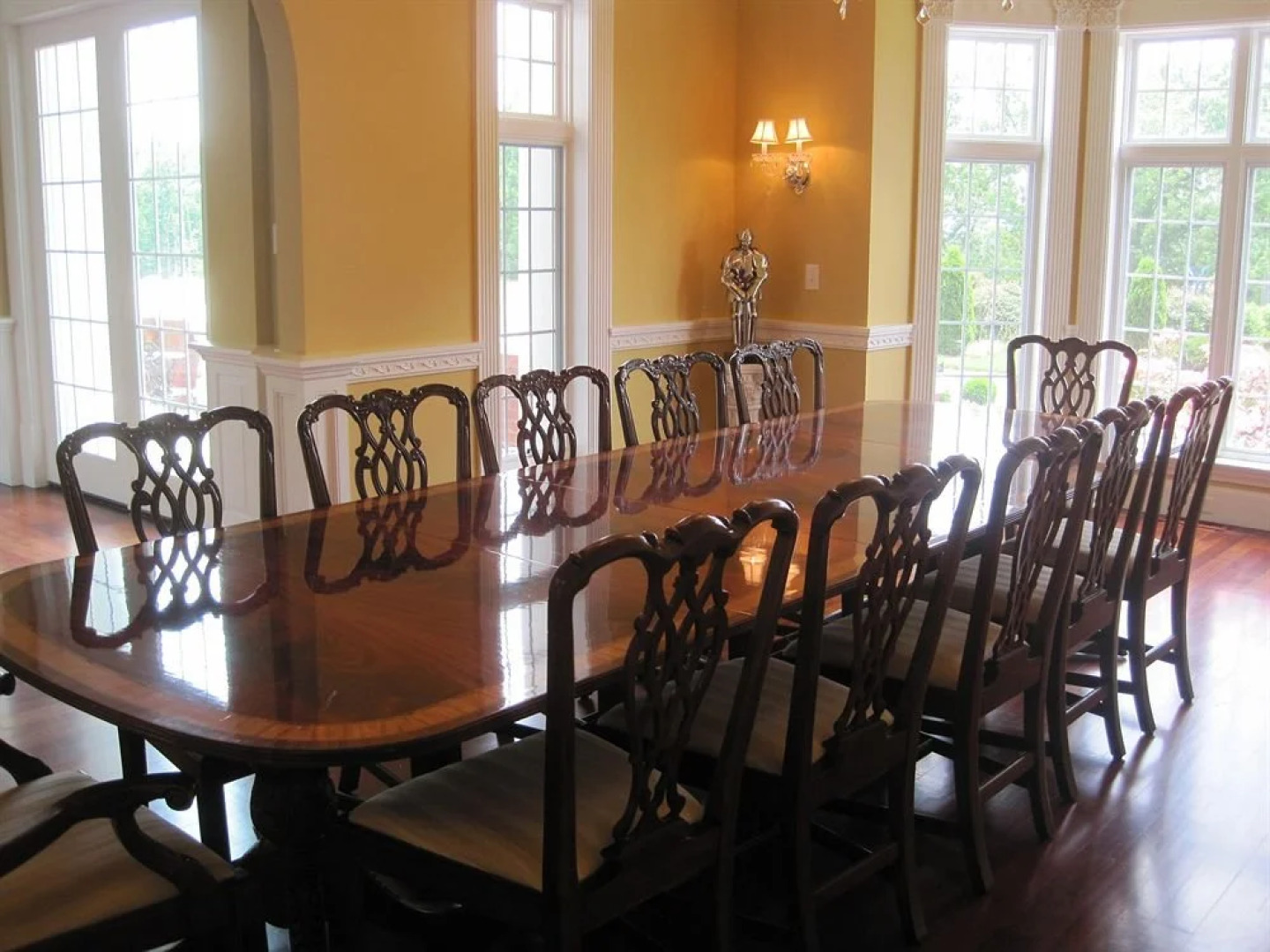 The Inn At Indian Creek & Indian Creek Bed and Stable