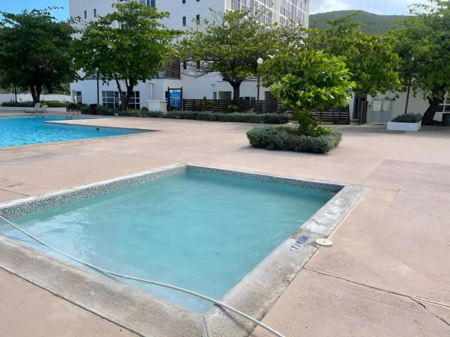 C-Vue Villa "Pool AC Gated SeaFront"