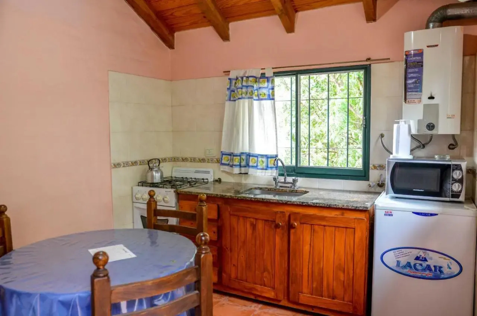 Cabañas Verde y Blanco