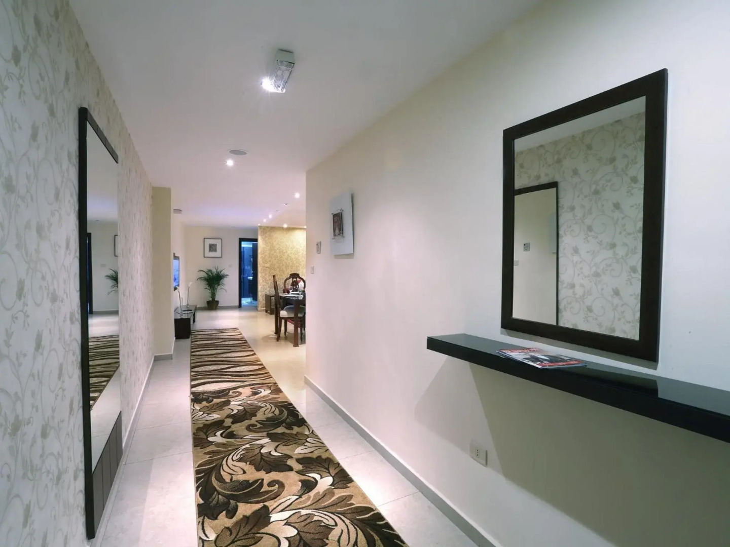 City Rose Hotel Suites