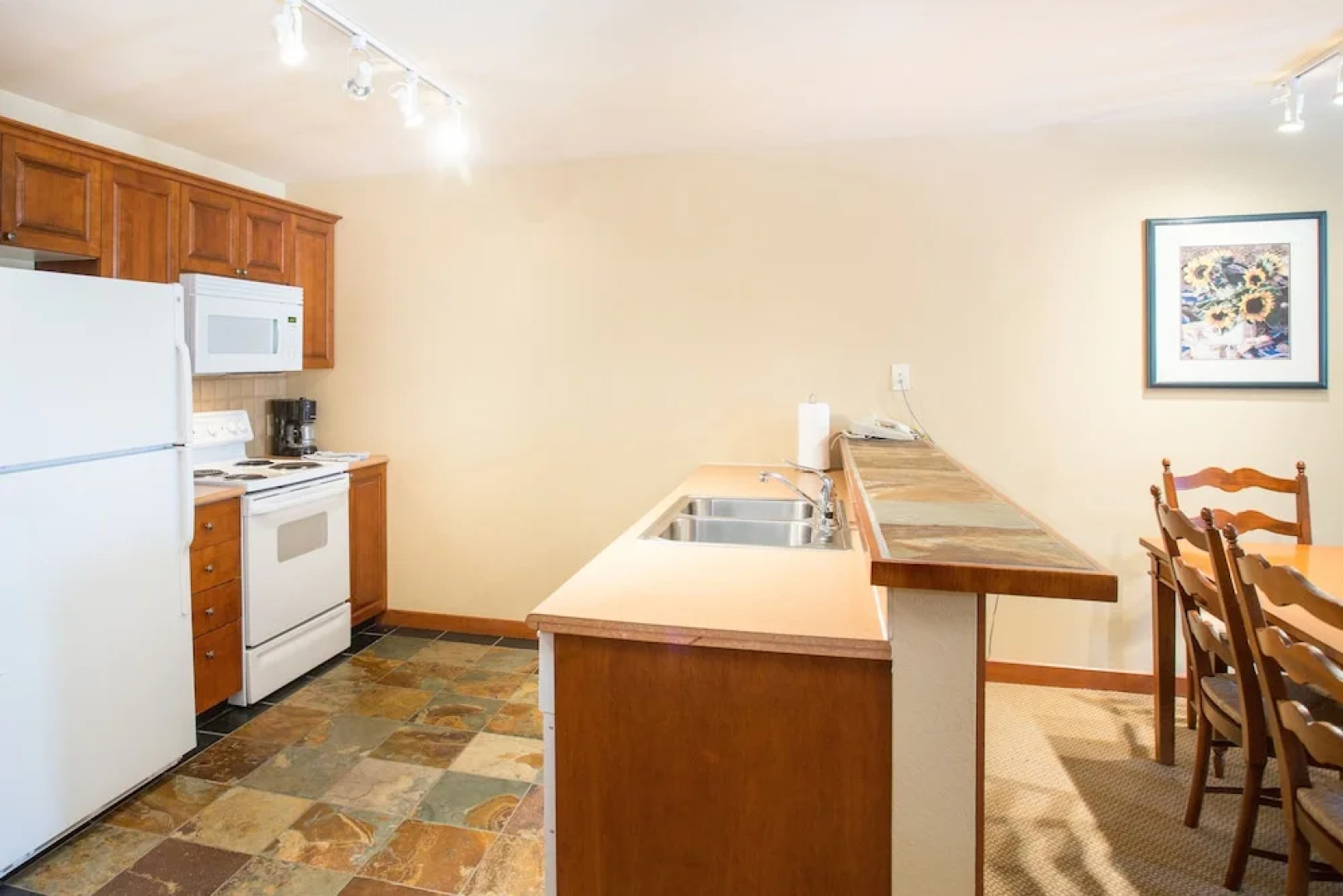 3412 - One Bedroom + Den Standard Powderhorn Lodge 1 Condo by RedAwning