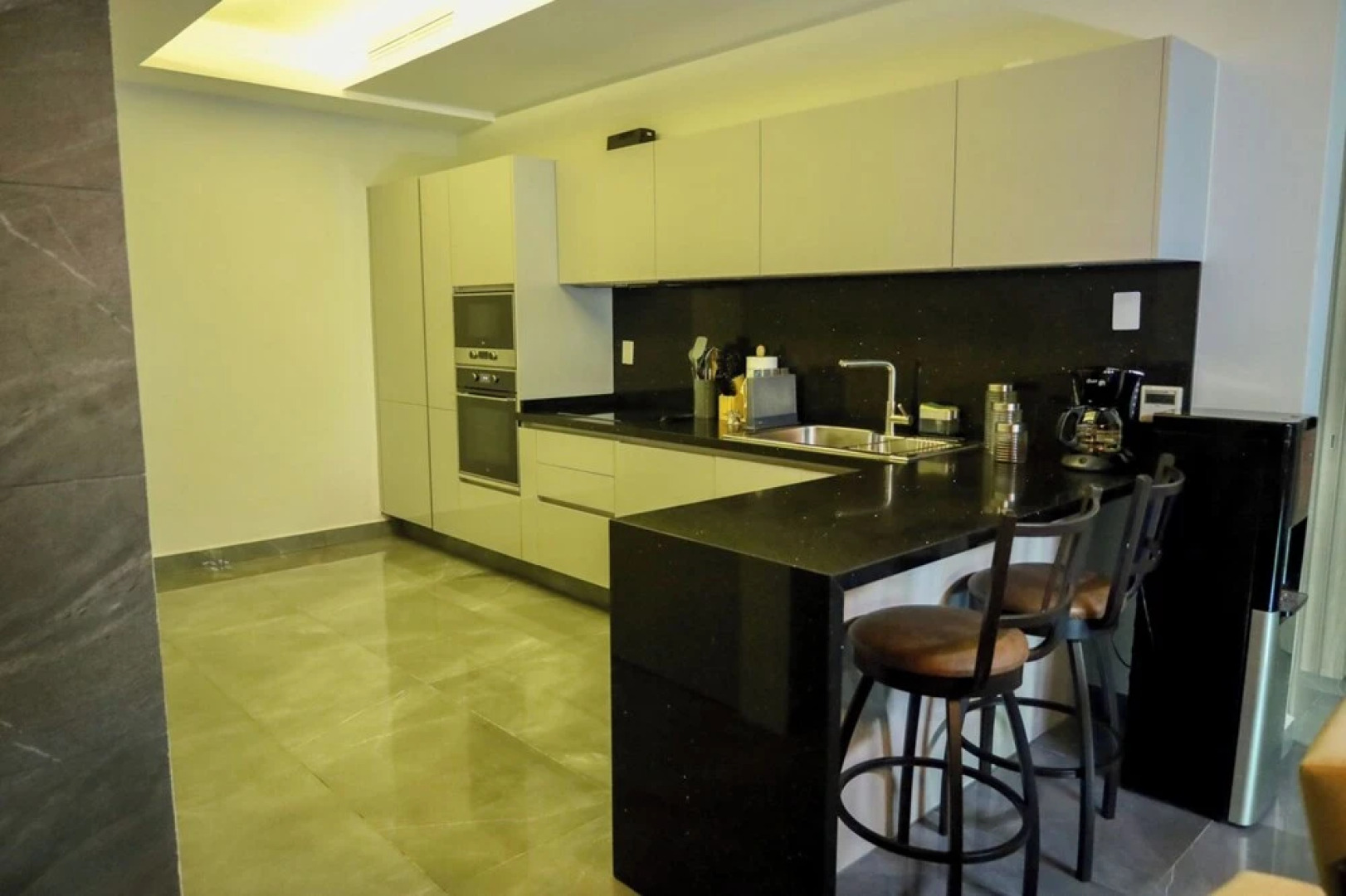 Luxurious Apartments With BBQ Pool Garden Jungle View