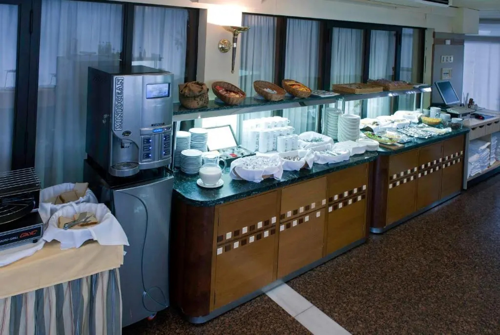 Отель Ciudad de Castelldefels