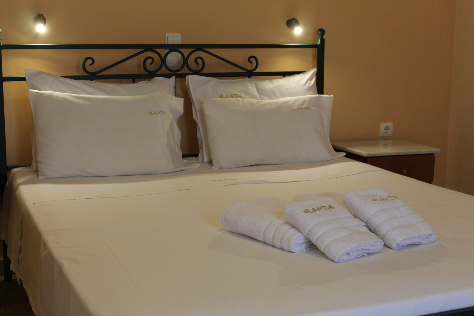 Elanthi Village Hotel