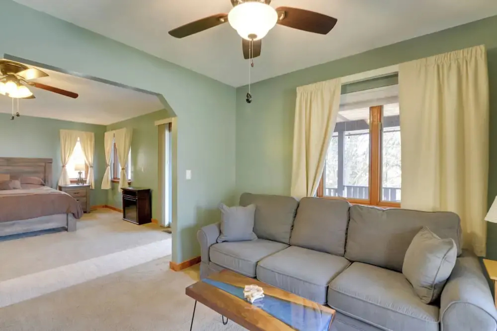 Lovely Terra Alta Cabin < 1 Mi to Alpine Lake