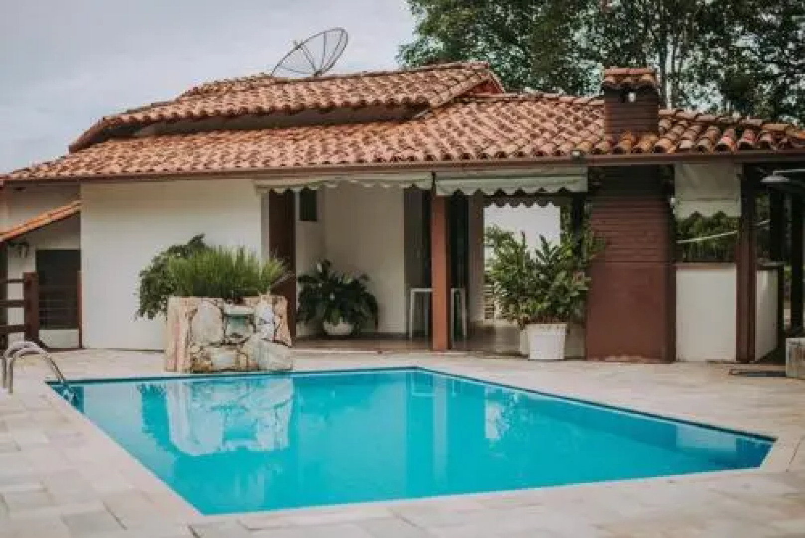 Casa em Capitólio - Escarpas do Lago