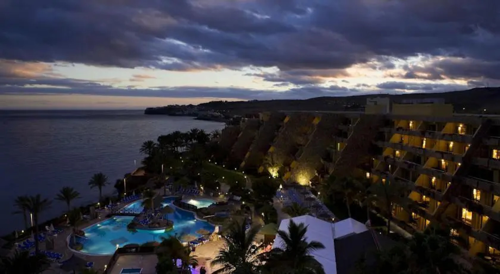 Apartamentos BlueBay Beach Club