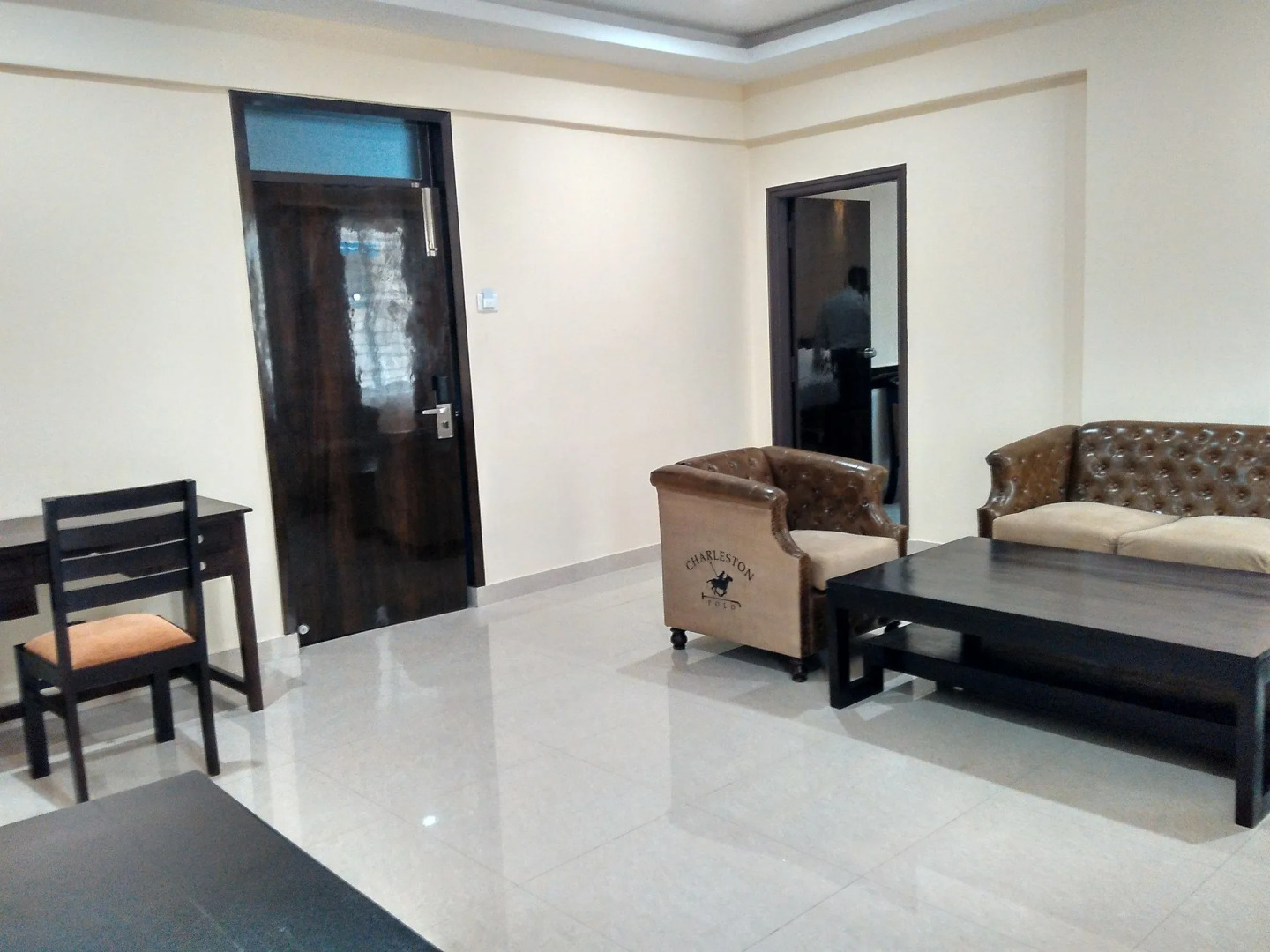 Hotel Raj Vista - Suites & Convention