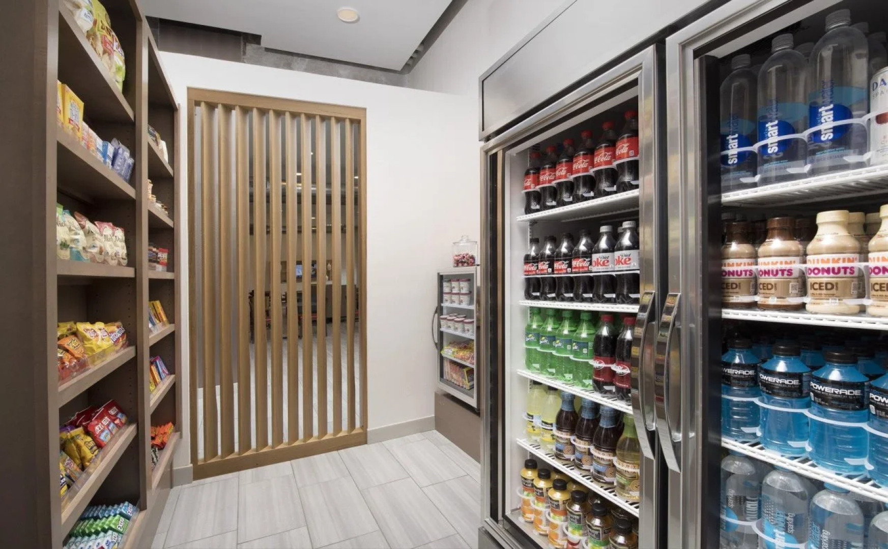 Holiday Inn Express and Suites North Brunswick by IHG