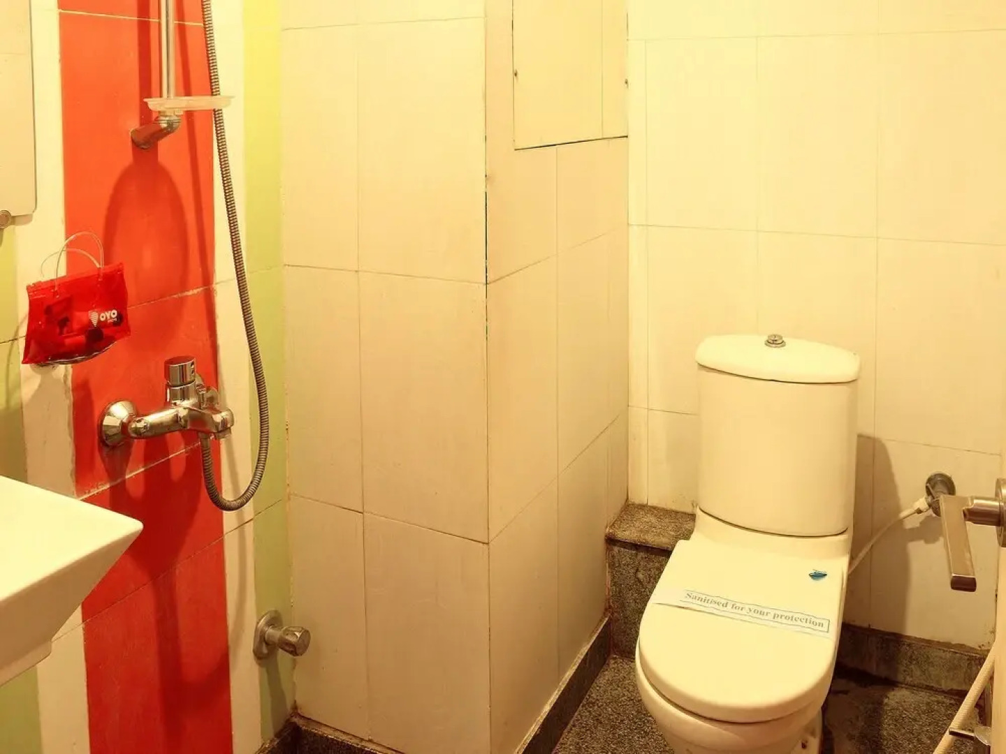 Hotel Kanchan International