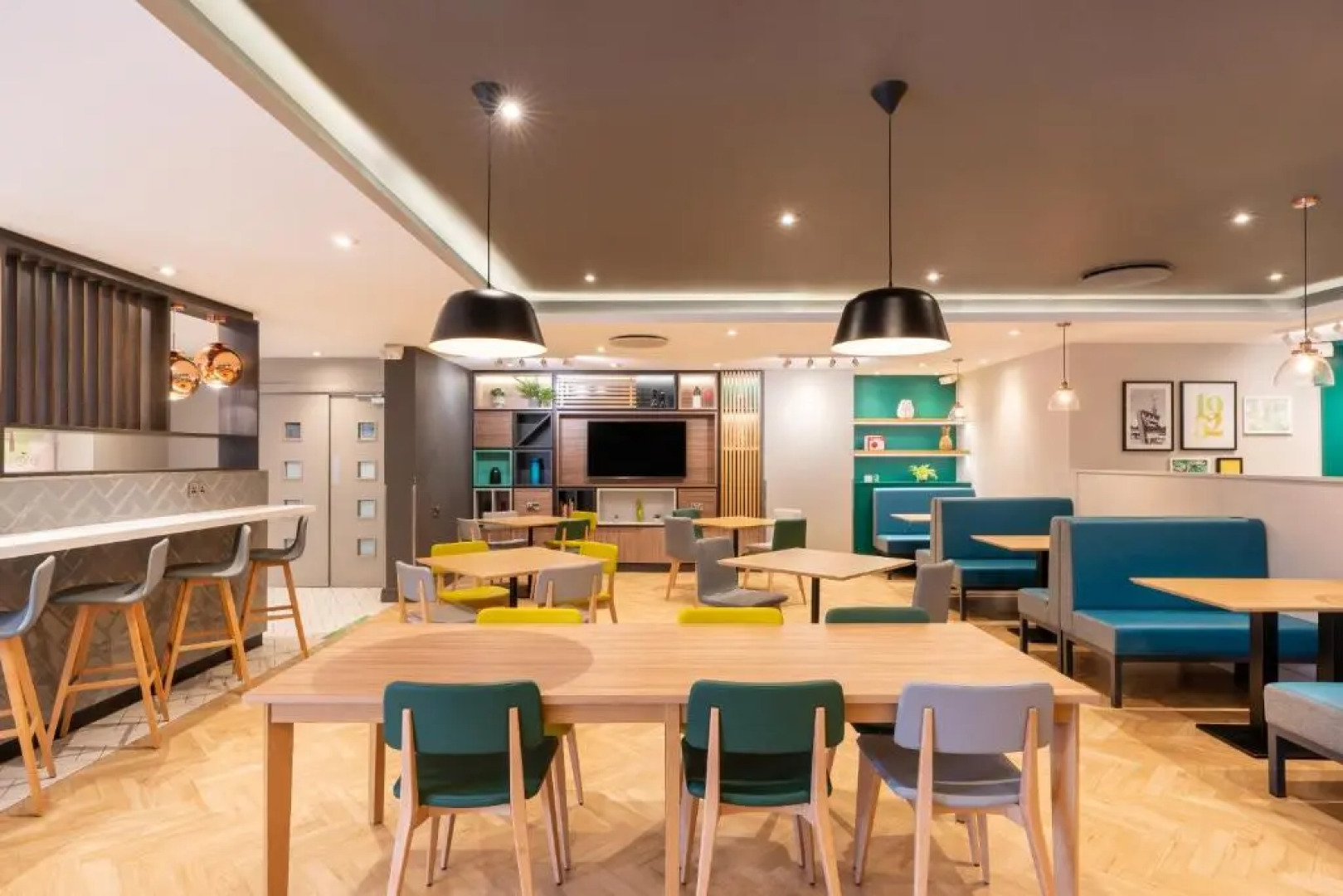 Holiday Inn Southampton-Eastleigh M3, jct13 by IHG