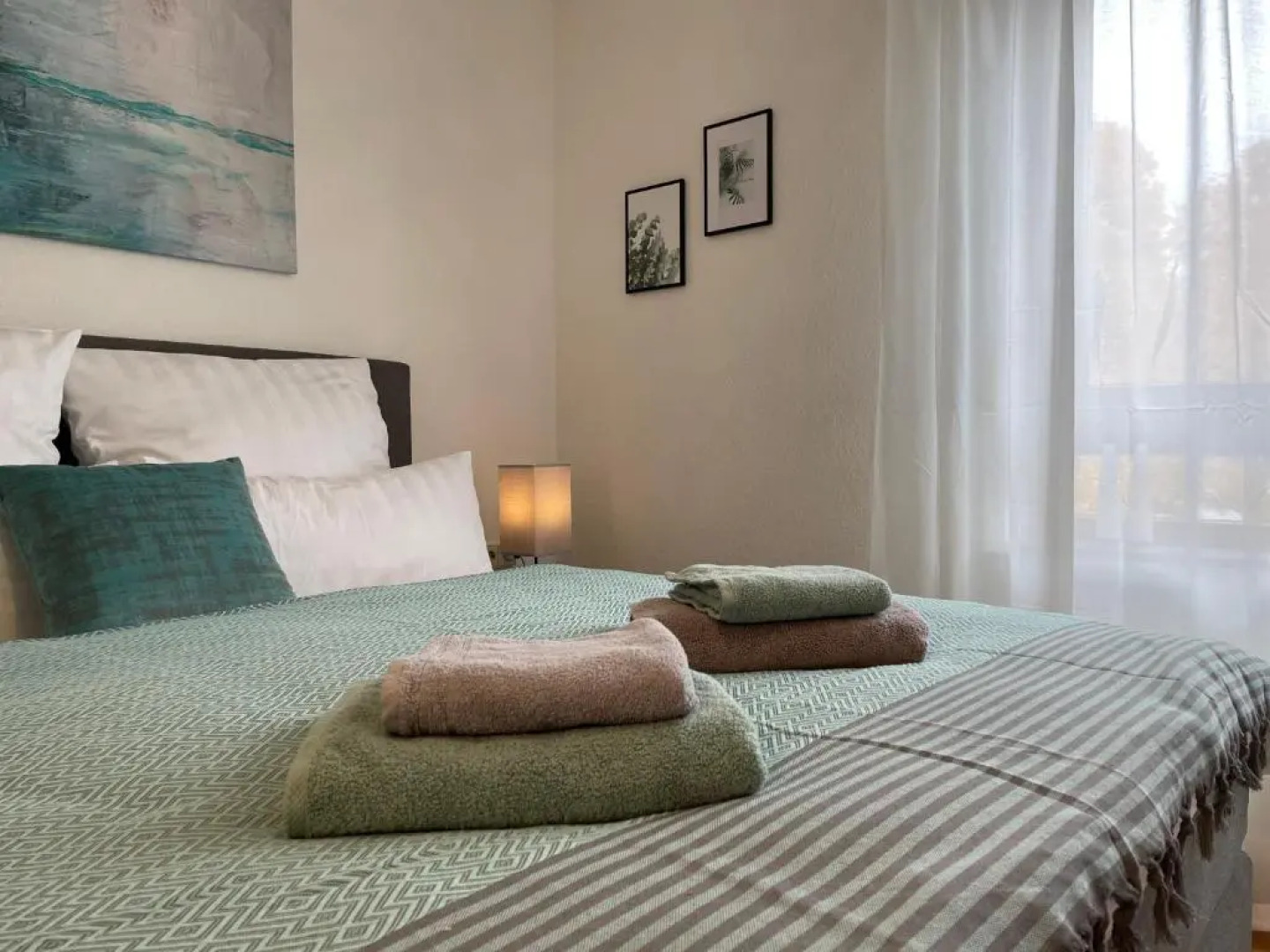 Apartment Modern Stylish-kitchen,BLK near Fair-Bosch Forschung-Zentrum