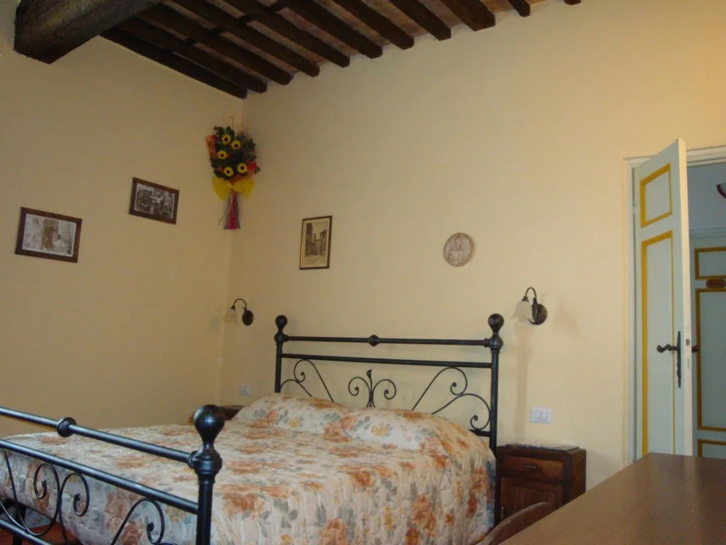 Bed & Breakfast Lucca Fora
