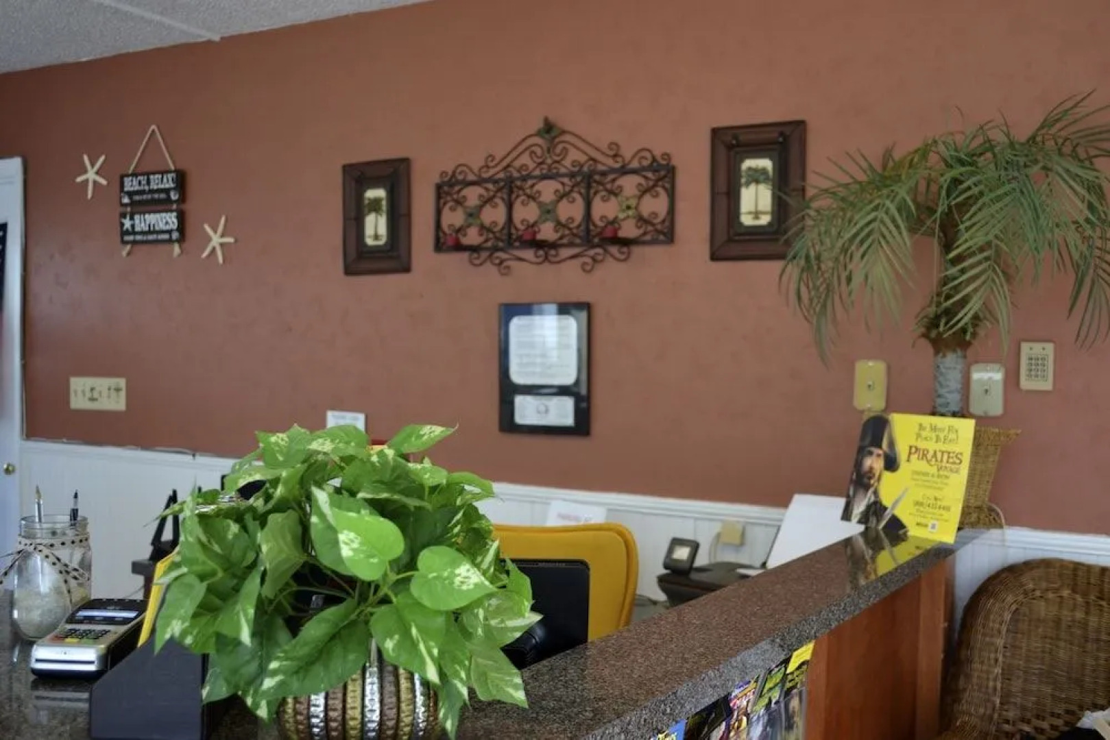 Sea Gypsy Inn Oceanfront