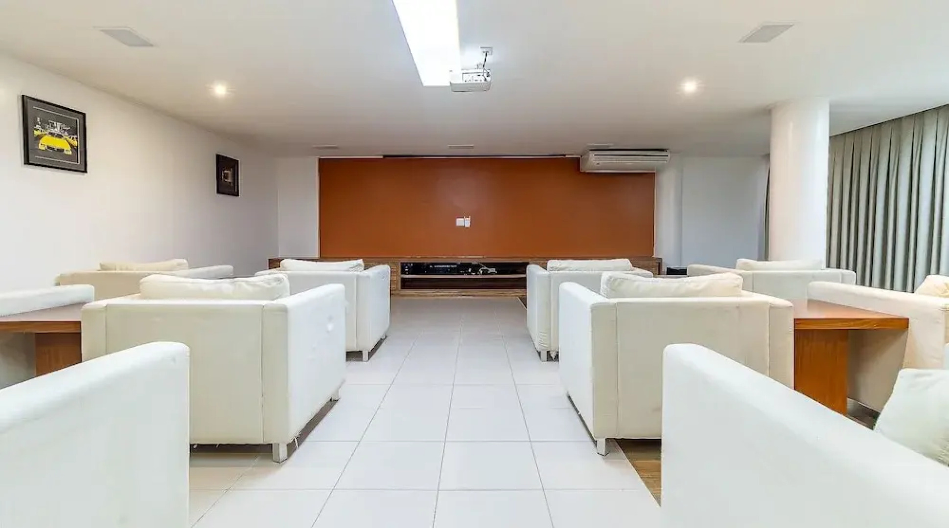 Apto Beira Mar com Vista e Pé na Areia