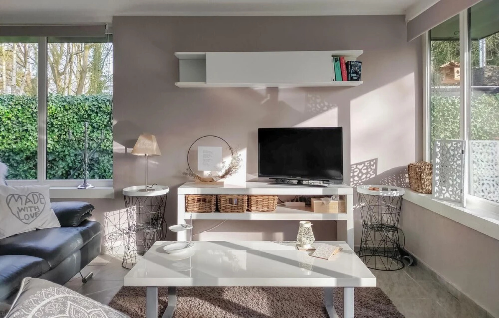 Nice Home in Rekem-lanaken With 2 Bedrooms