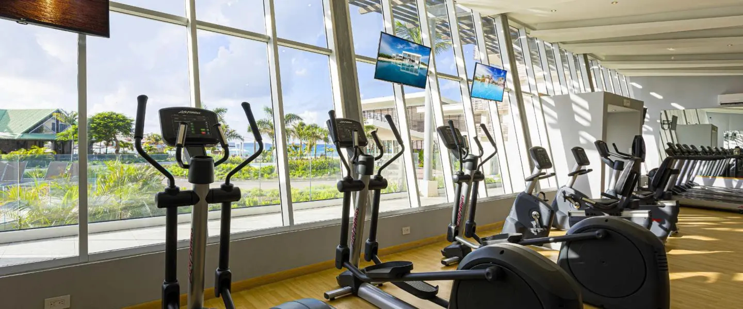 Sonesta Maho Beach All Inclusive Resort Casino & Spa