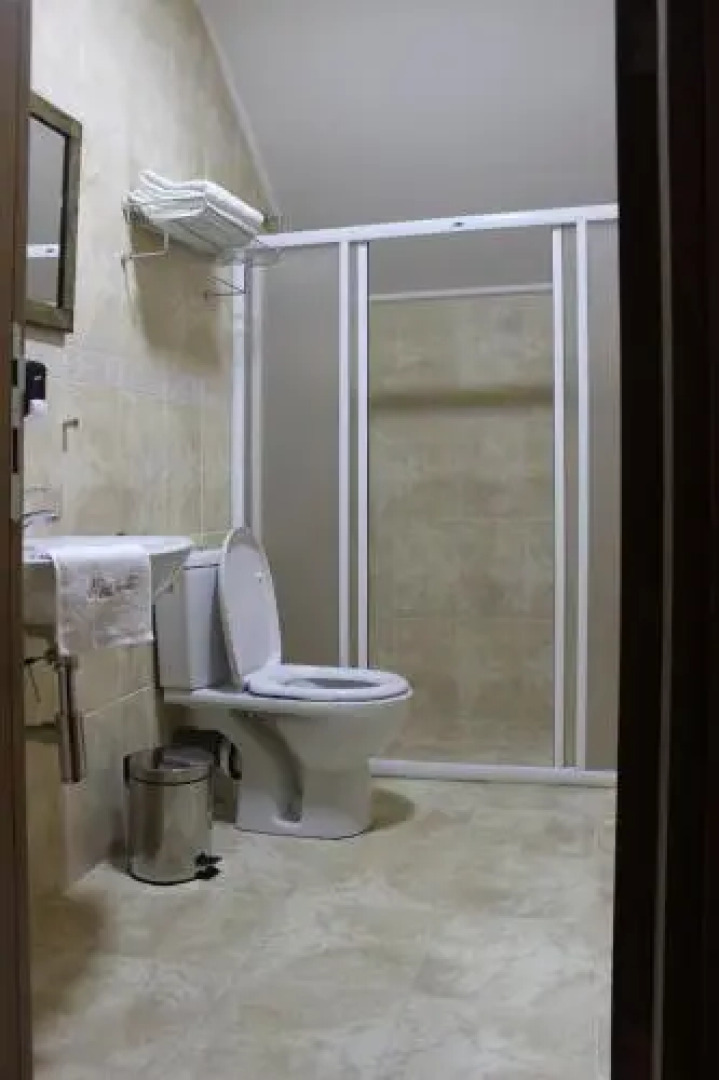 Restoran I Prenociste Moja Carda