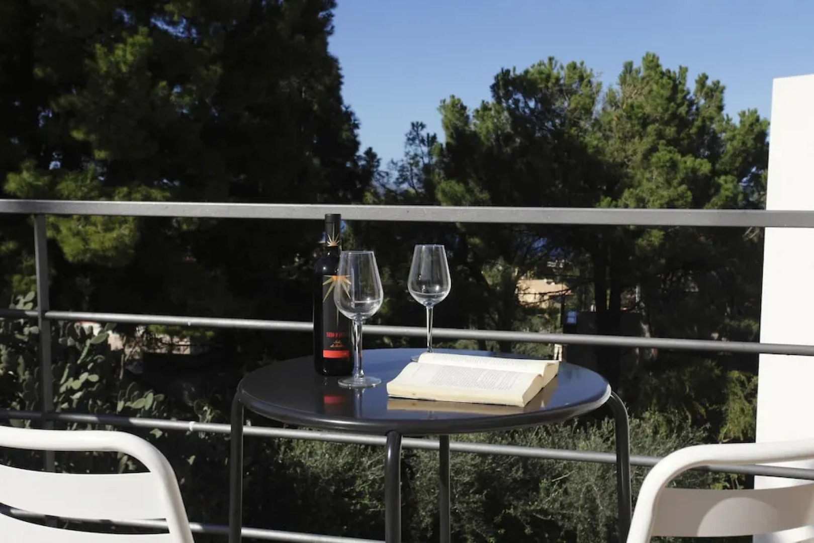 Villa With 6 Bedrooms in Torre Colonna-sperone, With Wonderful sea View, Private Pool, Enclosed Garden