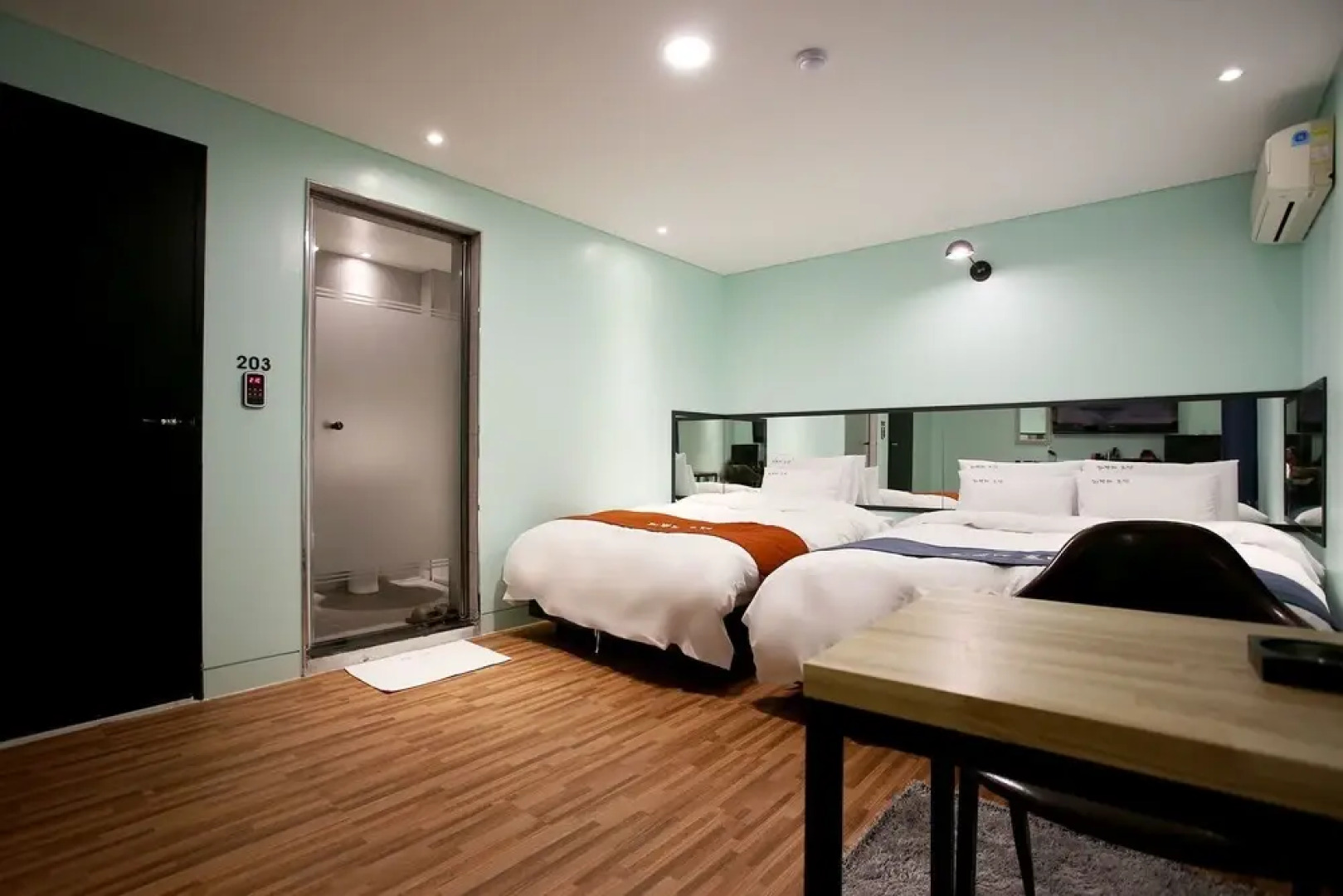 Chuncheon Hotel Lavender