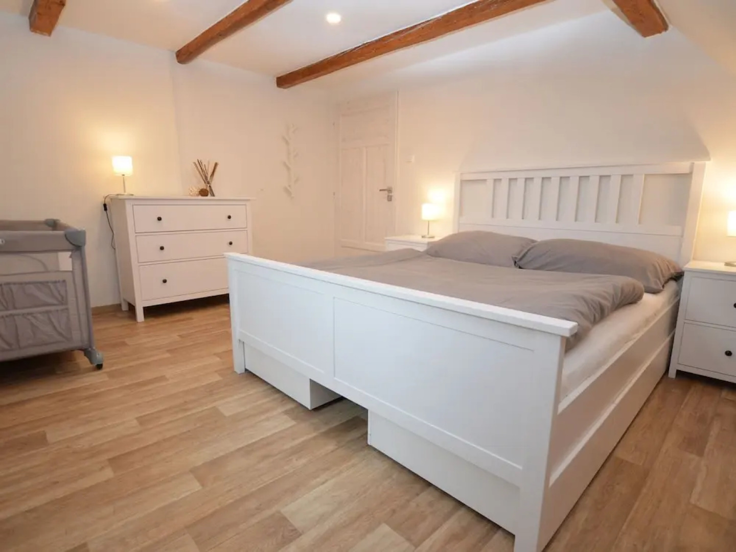 Spacious Cottage With 7 Bedrooms, 3 Bathrooms and Sauna in the Ore Mountains