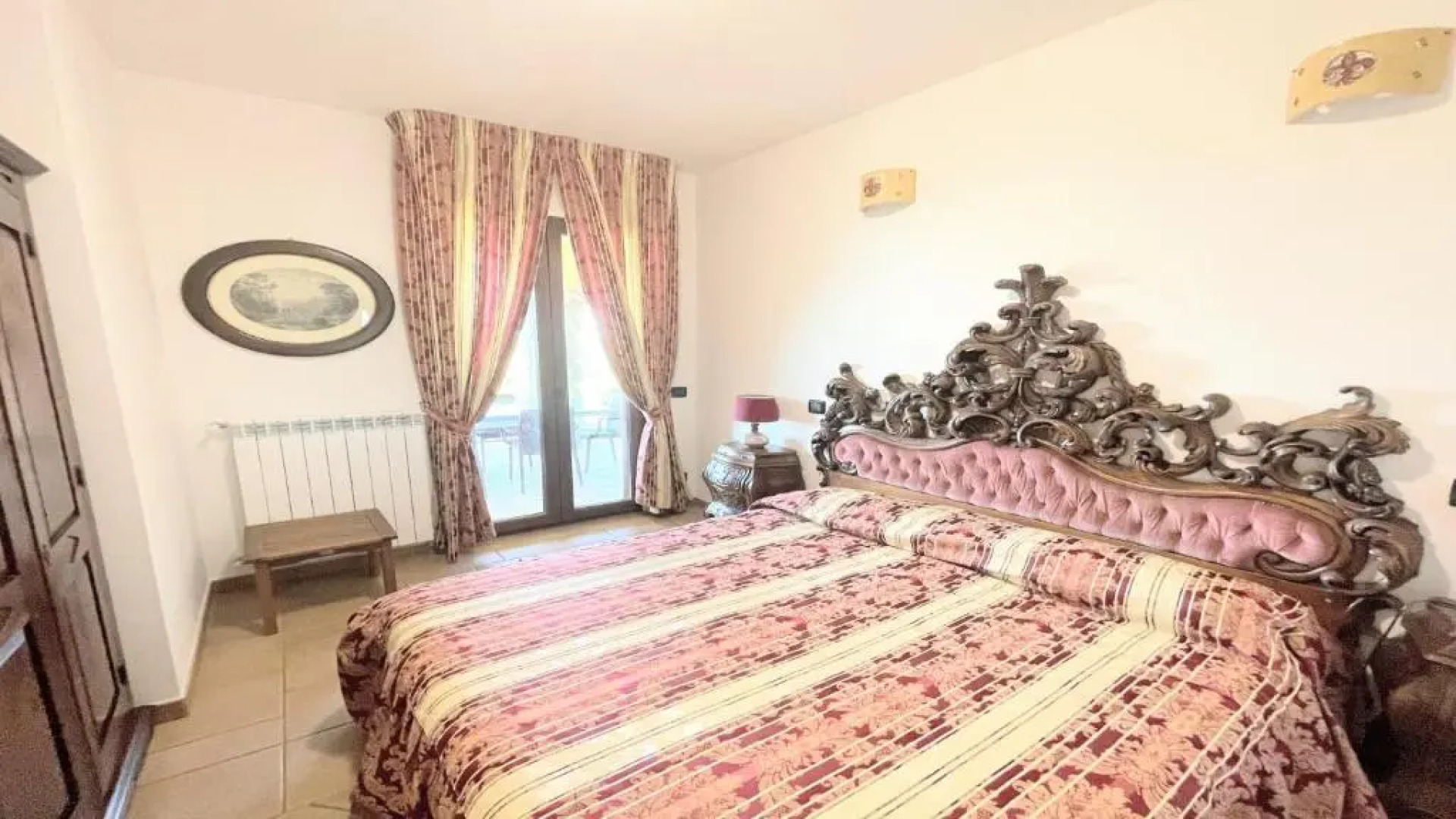 Lake View Luxury Villa and Pool