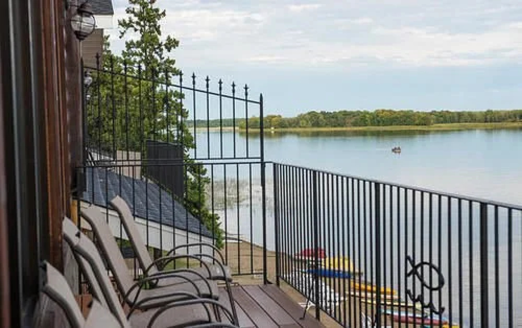 Hiawatha Beach Resort