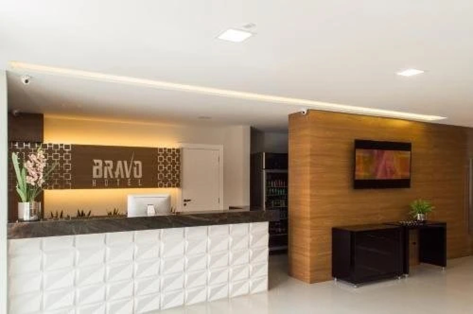 Bravo Hotel