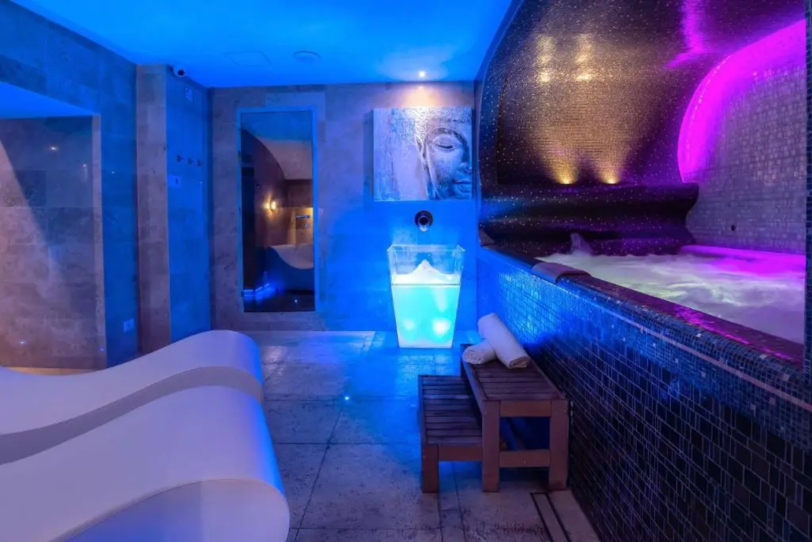 Accademia Hotel