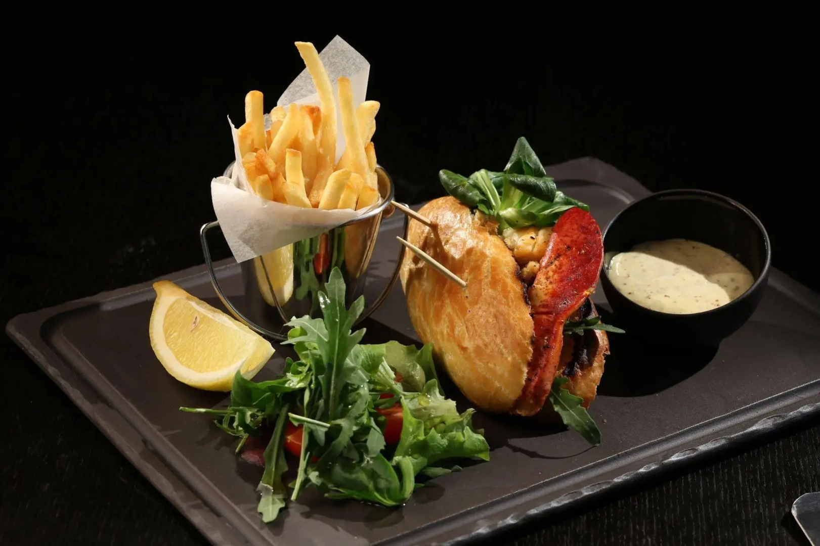 Дизайн-отель BERDS Chisinau Mgallery Hotel Collection