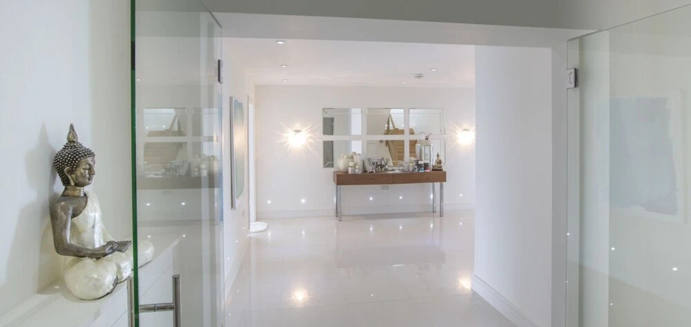 Seascape by Platinum Retreats