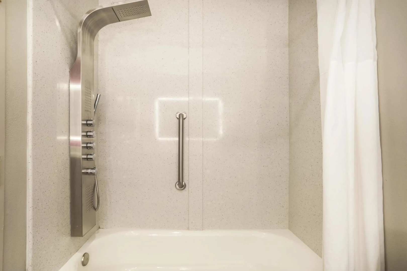 La Quinta Inn & Suites by Wyndham Chattanooga North - Hixson