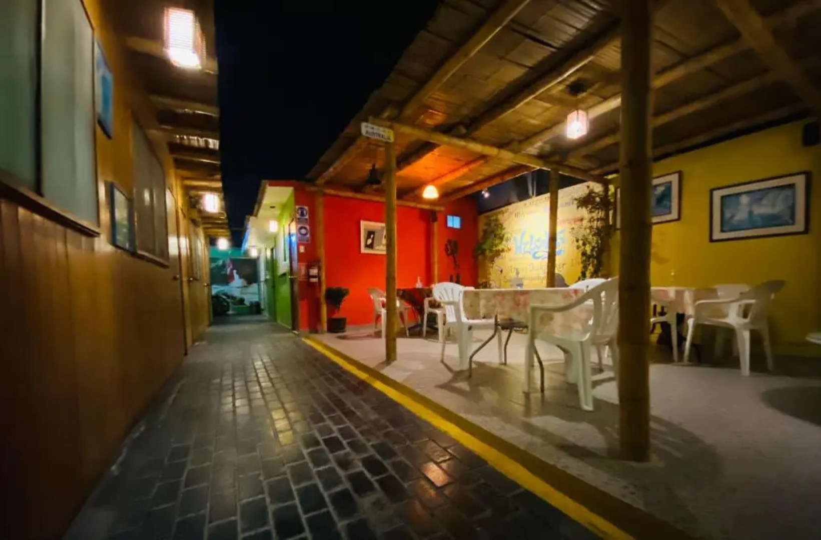 Atenas Backpacker Hospedaje