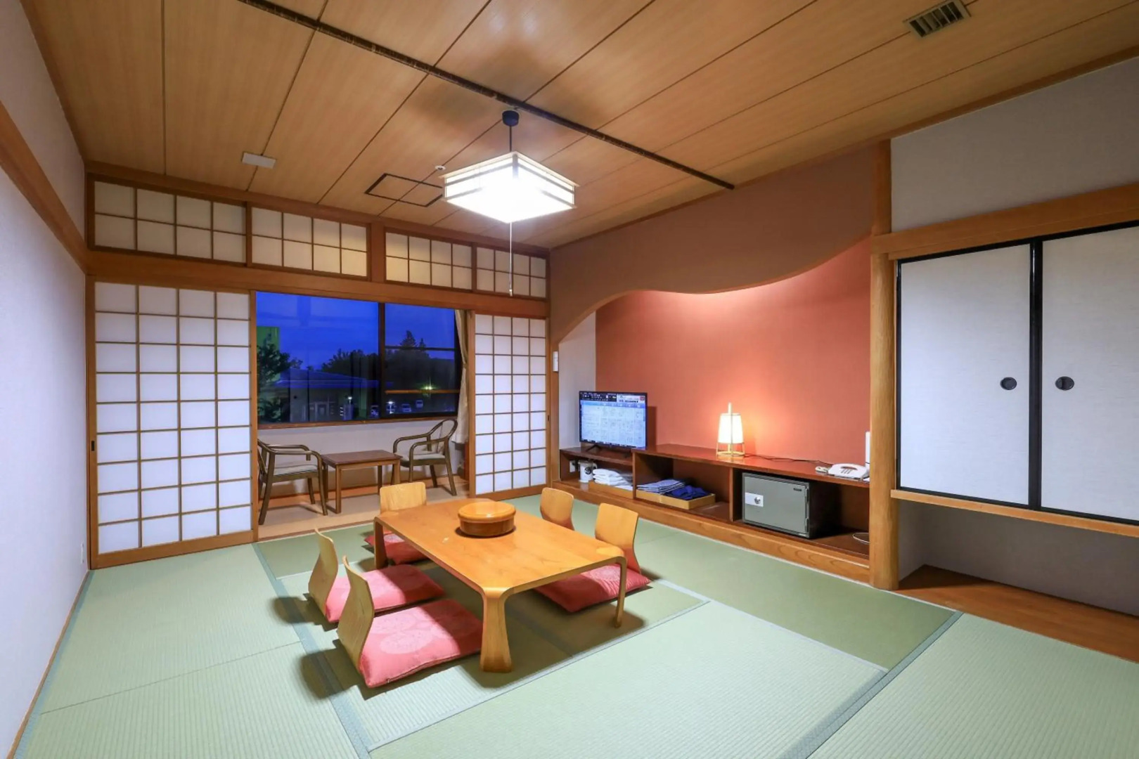 Hill Hotel Sunpia Iga