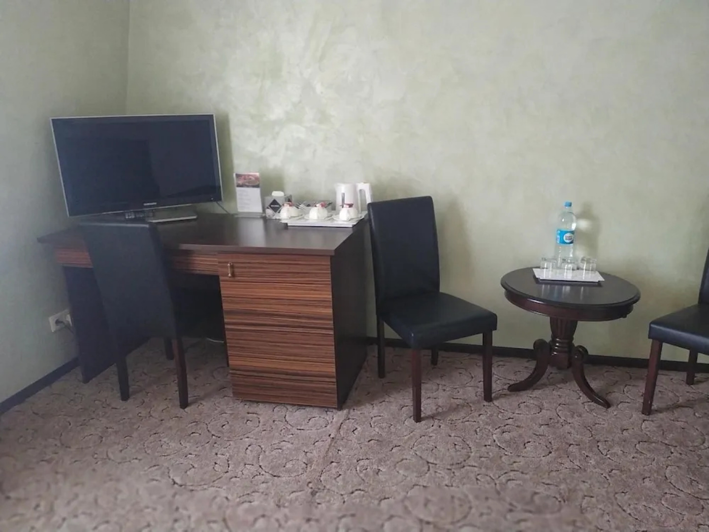 Отель «Вилла Ле Гранд»