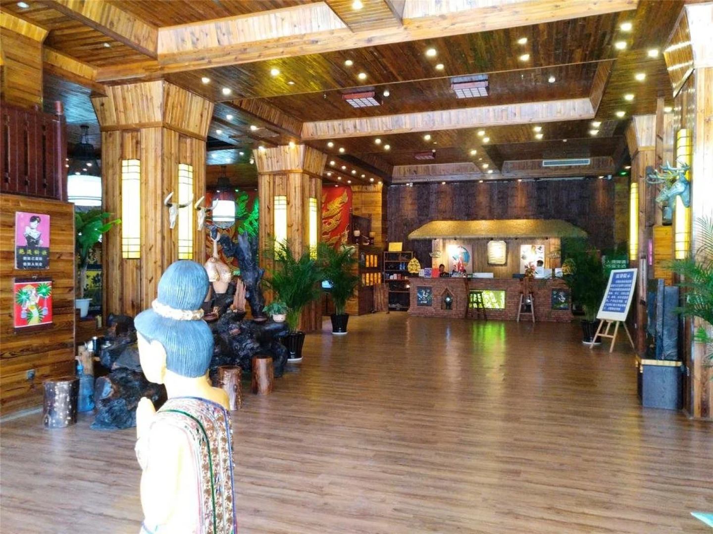 Peacock Princess Hotel