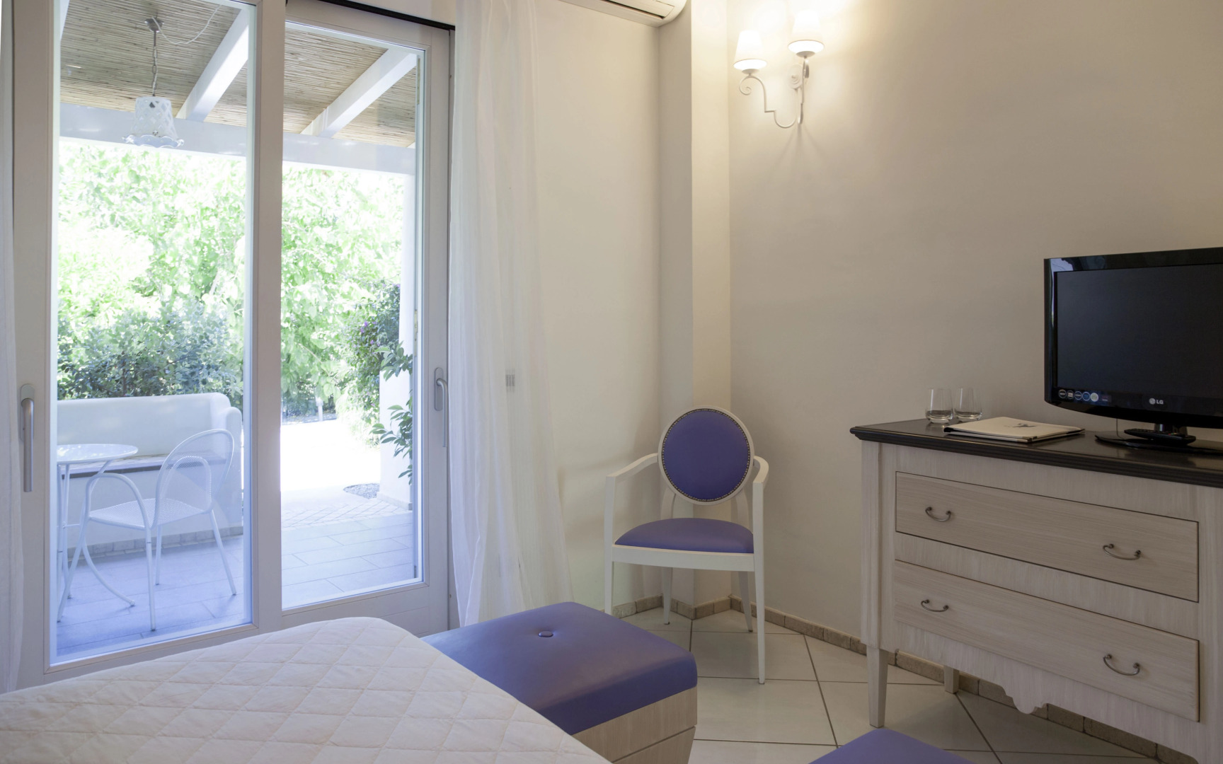 Hotel Mea - Aeolian Charme