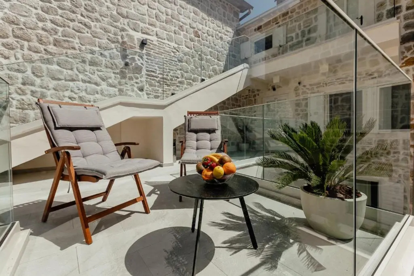 Conte Hotel & Restaurant