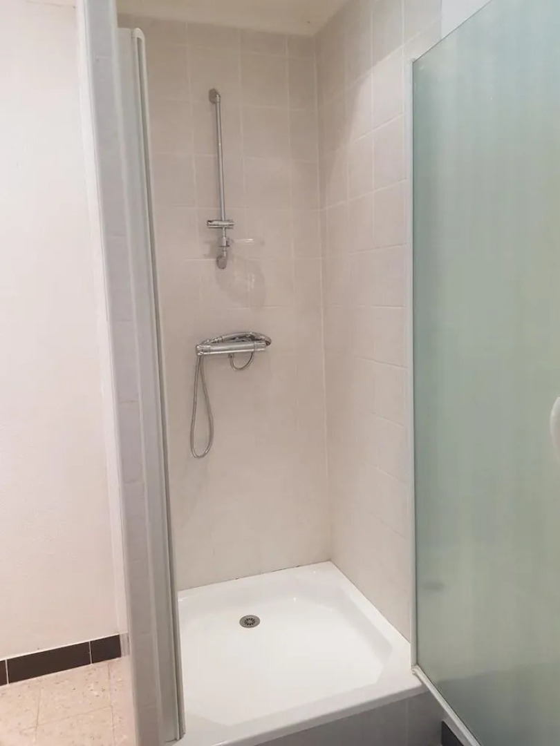 Appartement à Nîmes en pleine nature avec Piscine