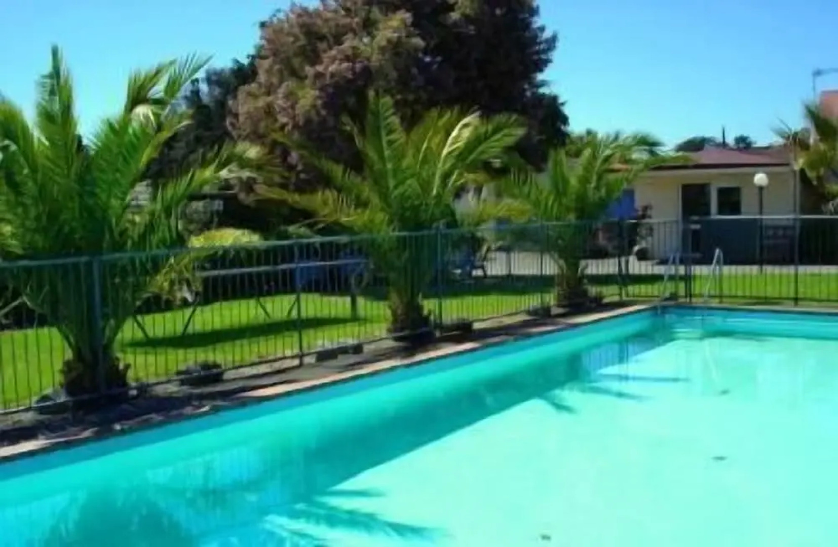 Mountain View Motel, Levin