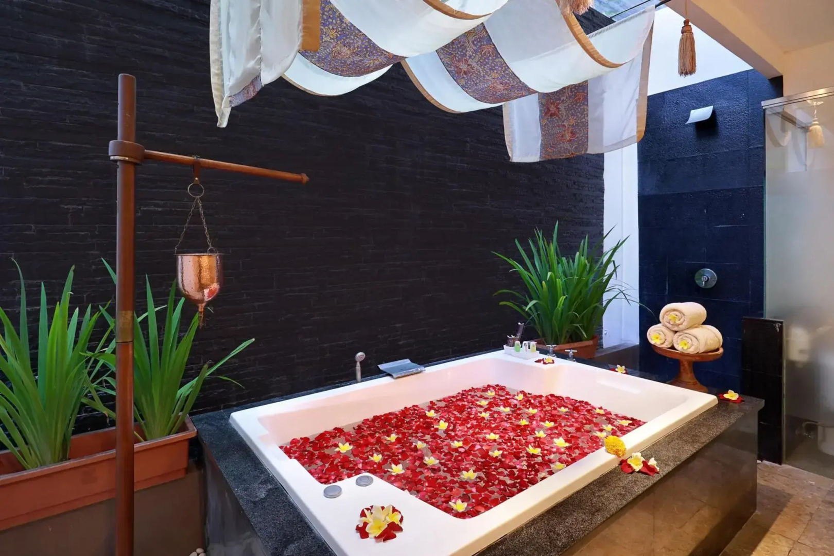 Отель Gending Kedis Luxury Villas & Spa Estate