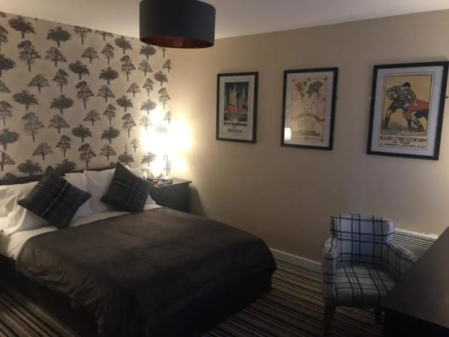 Red Lion Breachwood Green Rm1