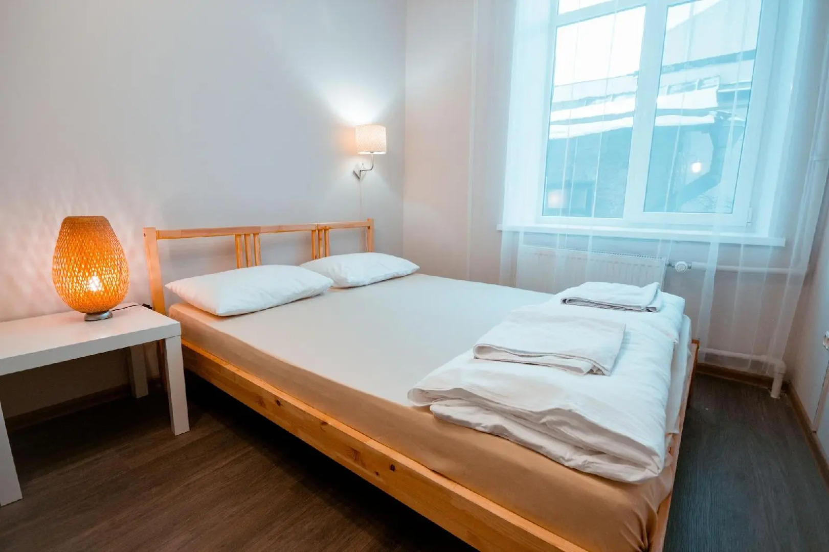 Late Breakfast Club Hotel