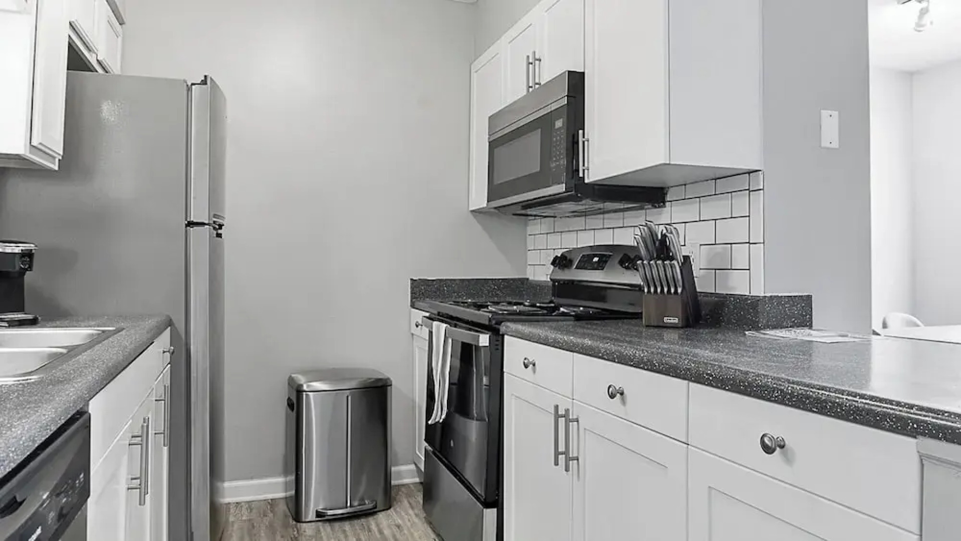 Landing Apartments Dayton