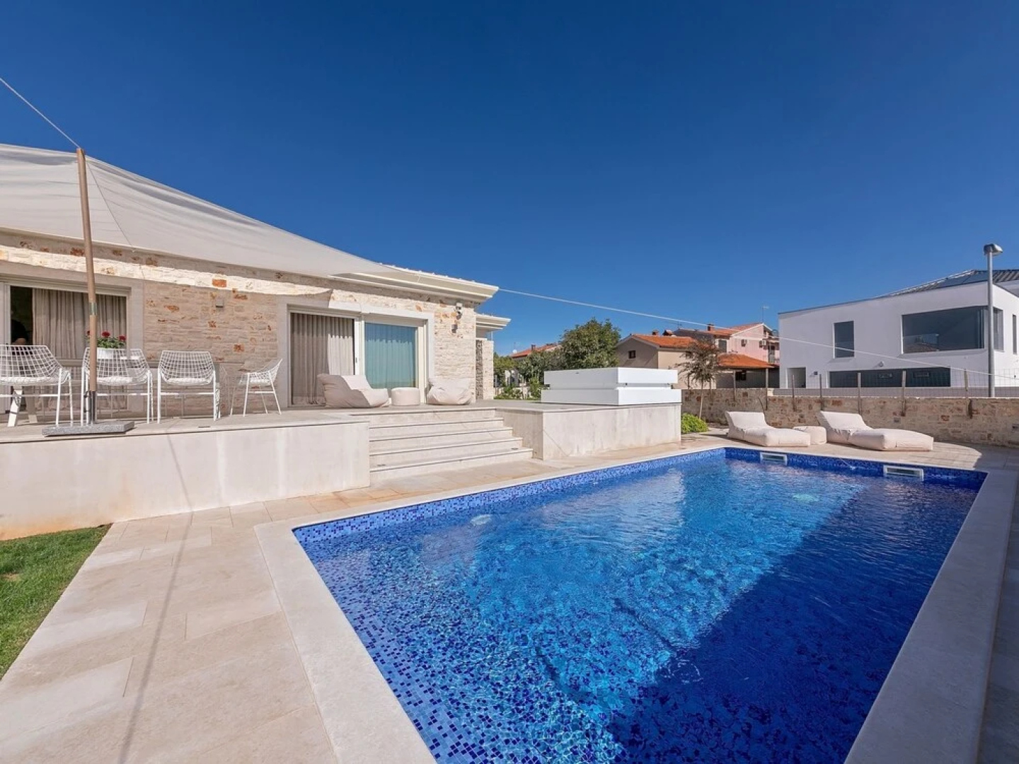 Lap Of Luxury Vila In Tar With Turkish Steambath