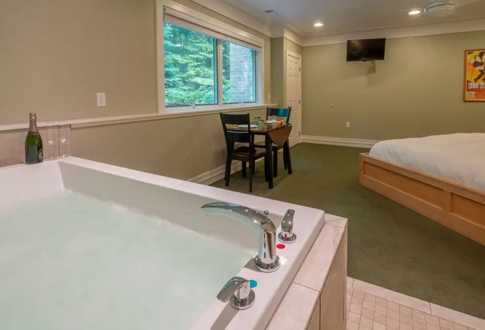 Pigeon Creek Inn